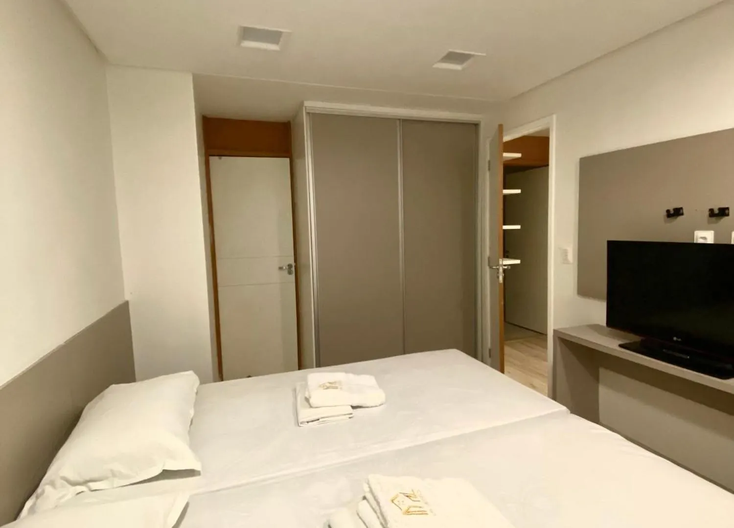 Lm Hotels Recife 0*,
